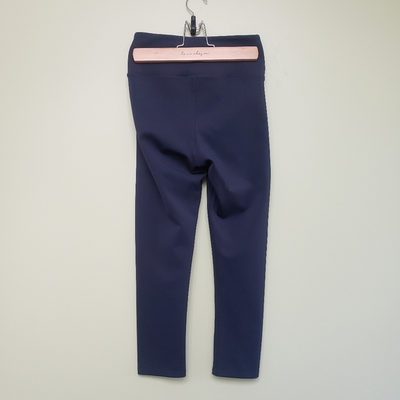 Aurum Crop Leggings in Navy with Inner Lining Size Small - Picture 5 of 9